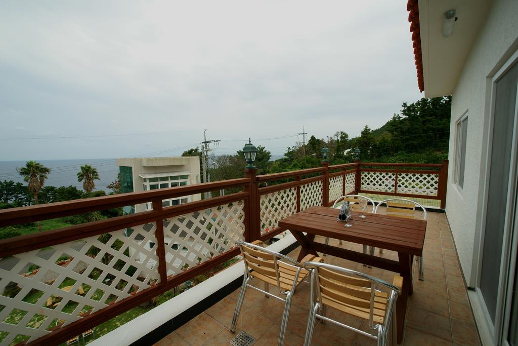 Good Day Pension Seogwipo Habitación foto